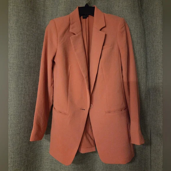 Express Coral Jacket - Picture 1 of 2
